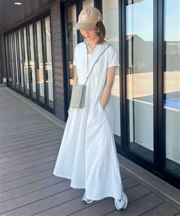 GeeRA（ジーラ）の「前後2WAYハーフジップフレンチ袖ワンピース（カットソーワンピース）」｜詳細画像