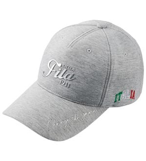 「＜ＦＩＬＡ＞メタリックエンブレムスポーティキャップ（メンズ帽子）」｜杢グレー