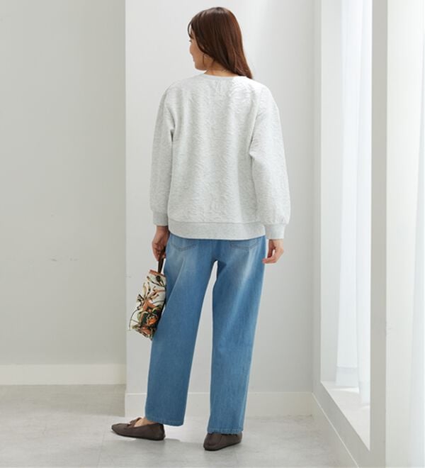 BELLUNA（ベルーナ）の「花柄ふくれジャカード素材プルオーバー（カットソー）」｜詳細画像