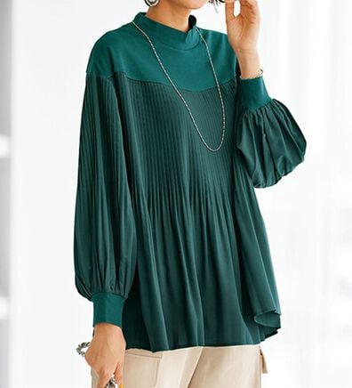 BELLUNA（ベルーナ）の「カットソー&times;プリーツ切替プルオーバー（カットソー）」