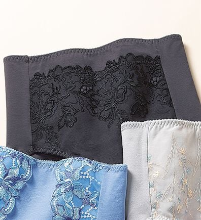 LAVIENNE（ラヴィエンヌ）の「綿９５％の華やかショーツ　単品（ショーツ）」