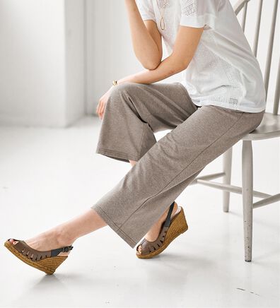 BELLUNA（ベルーナ）の「ゆったり快適！麻入りワイドパンツ（ワイドパンツ・ガウチョ）」