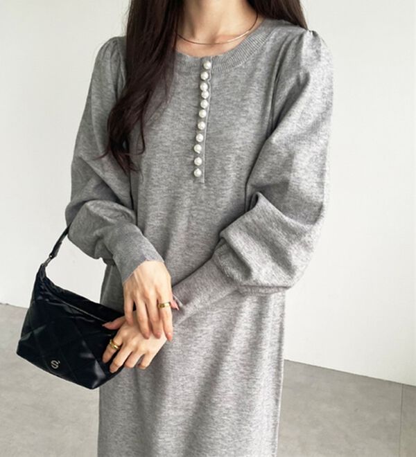 GeeRA（ジーラ）の「前後２ＷＡＹパール使いニットワンピ（ニットワンピース）」｜詳細画像