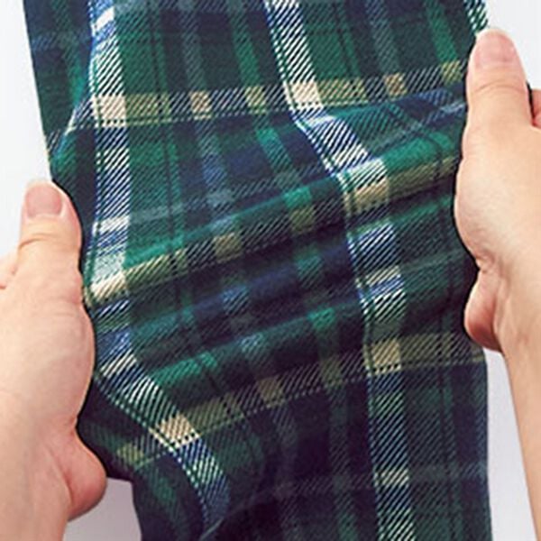 BELLUNA（ベルーナ）の「パチパチしにくい！裏ファー素材オーバーブラウス（ブラウス）」｜詳細画像