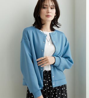 BELLUNA（ベルーナ）の「きれい見えスナップボタンカーディガン（ニットカーディガン）」｜ブルー