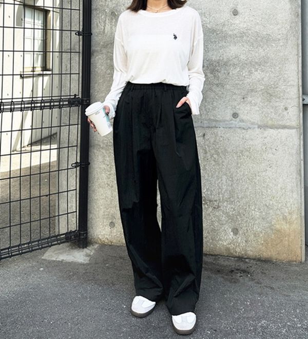 GeeRA（ジーラ）の「さらとろ素材が嬉しい！ダブルタックワイドパンツ（フルレングスパンツ）」｜詳細画像