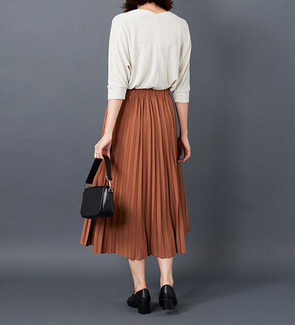 BELLUNA（ベルーナ）の「ラメ調ドルマンプルオーバー（カットソー）」｜詳細画像