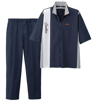 「＜カルビア＞夏素材で快適！毎日活躍切替デザインホームスーツ（メンズルームウェア）」｜ネイビーフルジップ