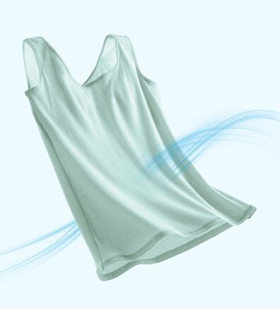 LAVIENNE（ラヴィエンヌ）の「【ムレ嫌いさん必見！】綿１００％涼しいカップ付タンクトップ＜さらりラボ＞（肌着・インナーウェア）」