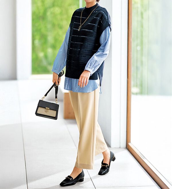 BELLUNA（ベルーナ）の「透かし編ハイネックゆったりニットベスト（ベスト）」｜詳細画像