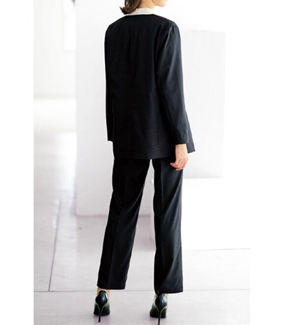 BELLUNA（ベルーナ）の「【４点セット】＜５つのラクが嬉しい！＞洗える！ストレッチ素材４点セットスーツ（その他スーツ）」｜詳細画像