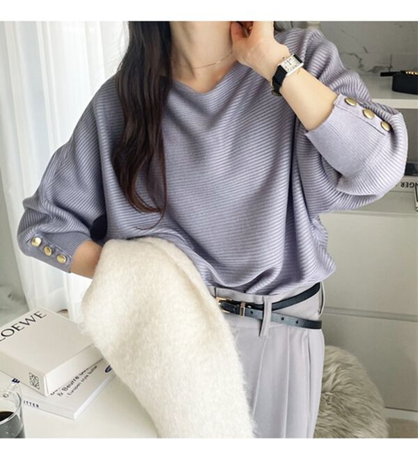 GeeRA（ジーラ）の「袖ボタン付ドルマンニットトップス（ニット・セーター）」｜詳細画像