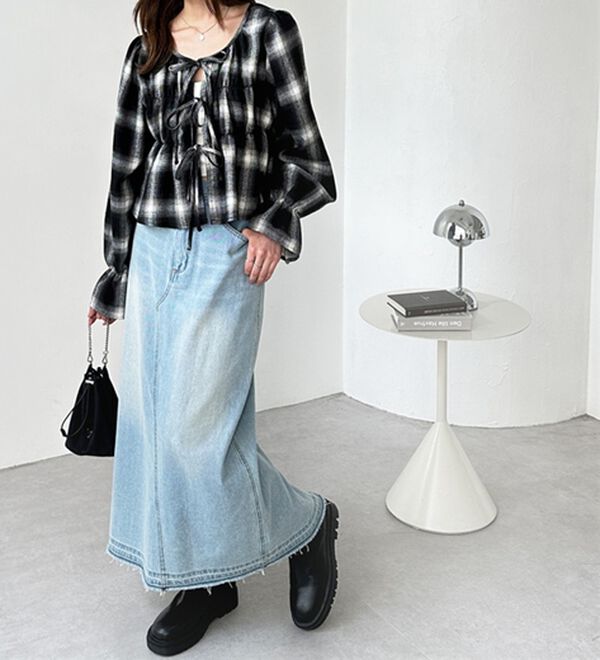 GeeRA（ジーラ）の「バックスリットデニムロングスカート（ロングスカート）」｜詳細画像