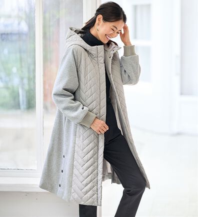 BELLUNA（ベルーナ）の「お出かけにこれ一枚！幾何柄キルト切替ロングコート（ロングコート）」