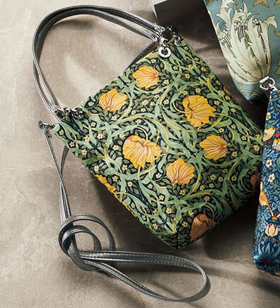 ルフラン（ルフラン）の「＜Ｆａｂｒｉｃ　ｂｙ　ＢＥＳＴ　ＯＦ　ＭＯＲＲＩＳ＞ショルダーにもなる手提げバッグ（トートバッグ）」