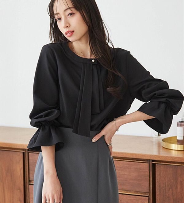 RANAN（ラナン）の「パール付きボウタイブラウス（ブラウス）」｜詳細画像