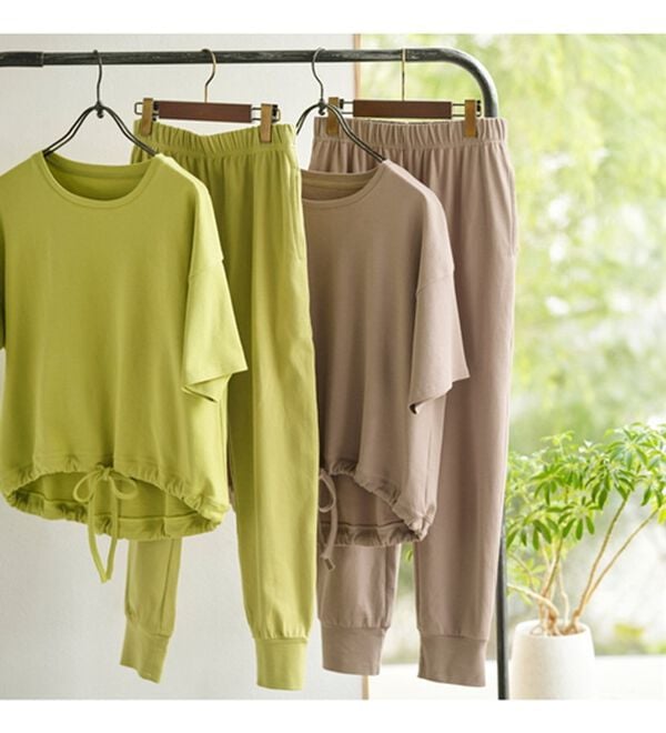 YU'NOW（ユナウ）の「【２点セット】コットン１００％ウエストドローストリングプルオーバー上下セット（パジャマ・ルームウェア）」｜詳細画像