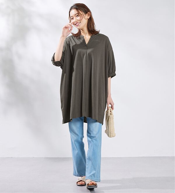 Viola e Viola（ヴィオラ エ ヴィオラ）の「【５つの機能付】スキッパーゆるドルマンチュニック（チュニック）」｜詳細画像