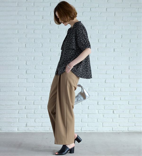 BELLUNA（ベルーナ）の「ケープ風デザインブラウス（ブラウス）」｜詳細画像