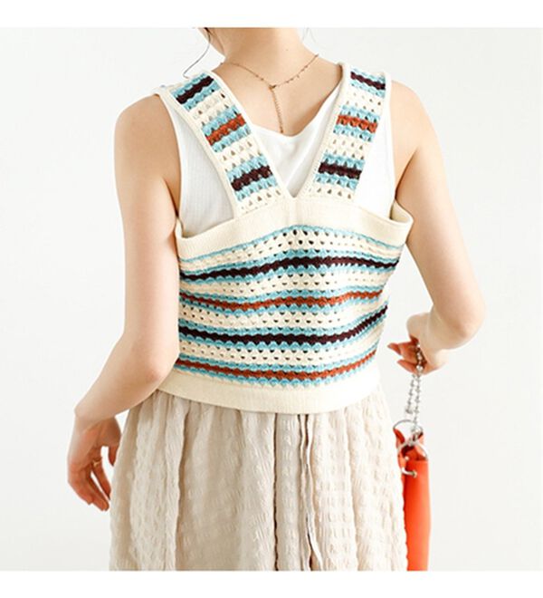 GeeRA（ジーラ）の「かぎ針編み風カラーニットビスチェ（ベスト）」｜詳細画像