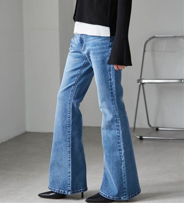 RANAN（ラナン）の「ストレッチフレアデニム（フルレングスパンツ）」｜詳細画像