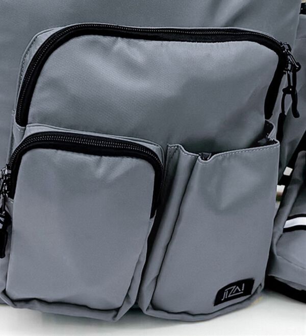 ROARS ORIGINAL グレー ボディバッグ　ほぼ未使用 プラダ PRADA ヴィッテロダイノ 2VZ098 ボディバッグ レザー グレー