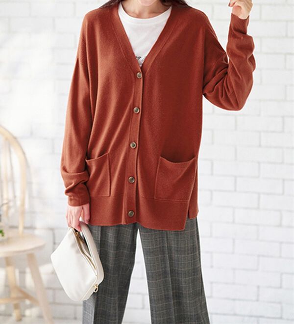 BELLUNA（ベルーナ）の「もちもちカシミヤタッチニットカーディガン（ニットカーディガン）」｜詳細画像