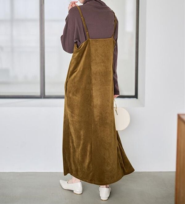 RANAN（ラナン）の「畦ニットカーデ&times;ベロアキャミワンピ（ロングワンピース）」｜詳細画像