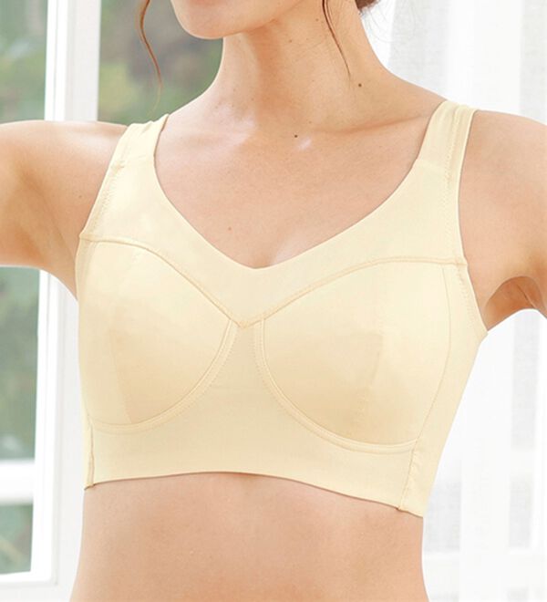 LAVIENNE（ラヴィエンヌ）の「グラマーさんのグッと細見えノンワイヤーブラ（ブラジャー）」｜スキンベージュ