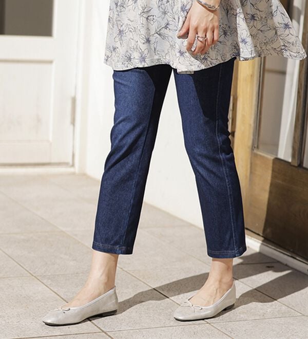 BELLUNA（ベルーナ）の「【再入荷】美ストレッチ素材アンクル丈レギンスパンツ（クロップドパンツ）」｜詳細画像