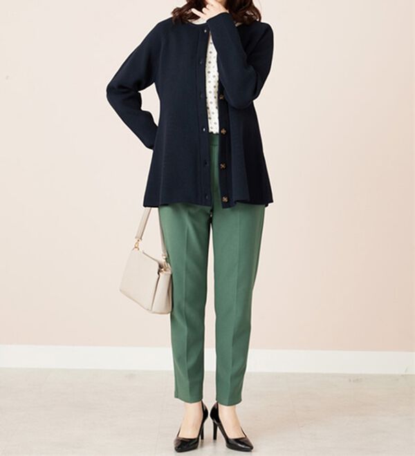 BELLUNA（ベルーナ）の「上品スポンディッシュニットペプラムカーディガン（ニットカーディガン）」｜詳細画像