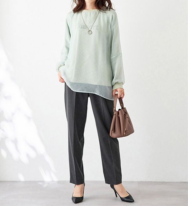 BELLUNA（ベルーナ）の「こっそりおなかがラクラク！ボタン使いウエスト調整テーパードパンツ（テーパードパンツ）」｜詳細画像