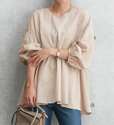 BELLUNA（ベルーナ）の「ペプラムチュニック（チュニック）」