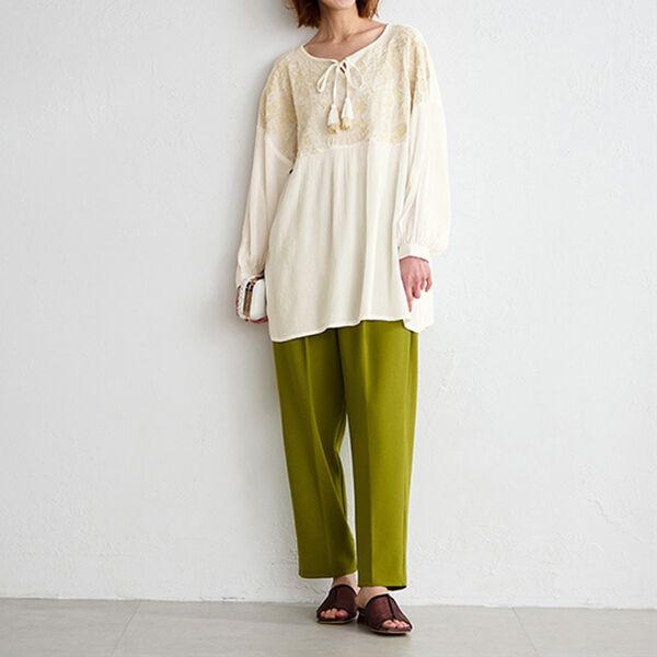 RANAN（ラナン）の「楊柳刺しゅうブラウス（ブラウス）」｜詳細画像