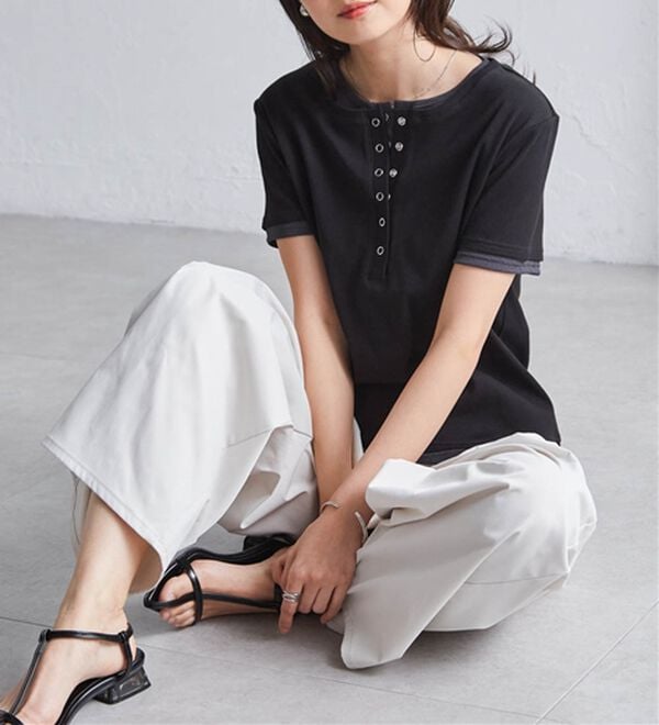 RANAN（ラナン）の「レイヤード風ヘンリーネックTシャツ（カットソー）」｜詳細画像
