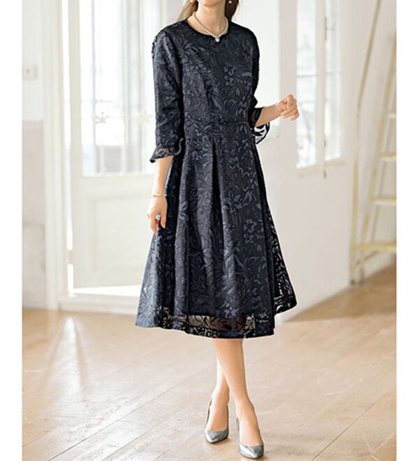 BELLUNA（ベルーナ）の「花柄オパール素材ワンピースアンサンブル（ワンピースセットスーツ）」｜詳細画像