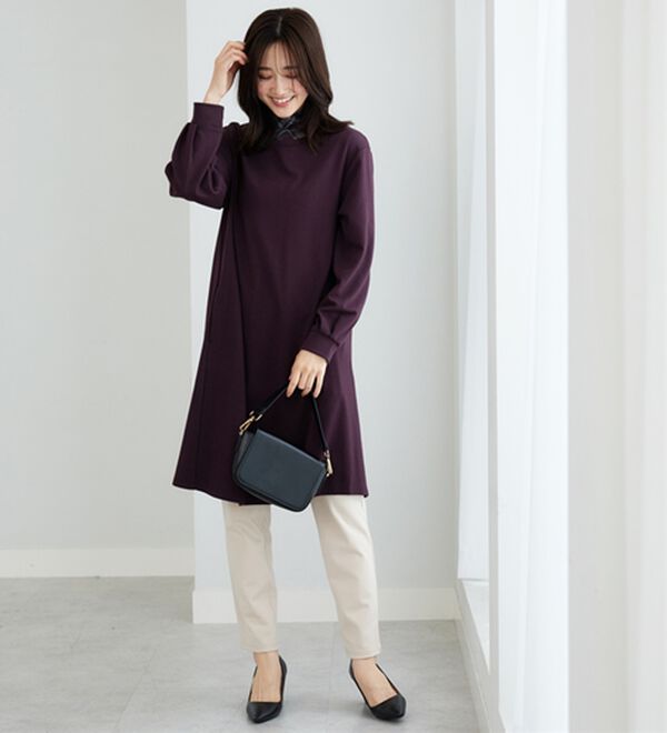 BELLUNA（ベルーナ）の「【吸湿発熱】ポンチ素材チュニックワンピース（チュニックワンピース）」｜詳細画像