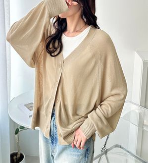 GeeRA（ジーラ）の「接触冷感！Ｖネックカーディガン（ニットカーディガン）」｜ベージュ