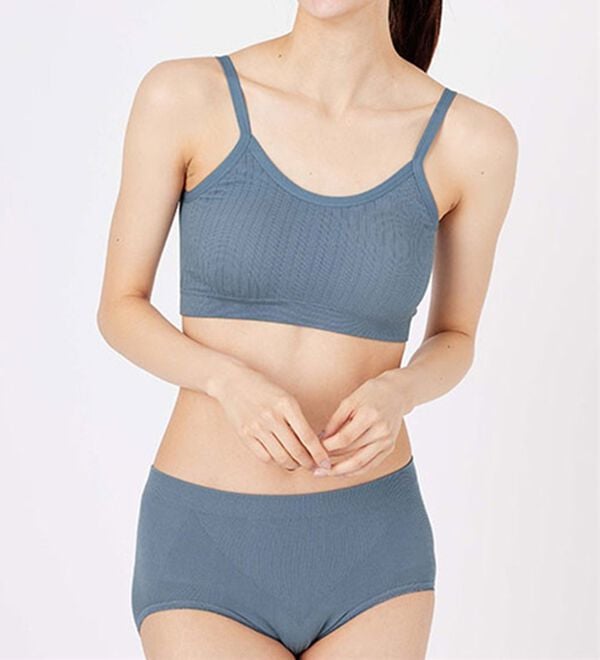 LAVIENNE（ラヴィエンヌ）の「ニュアンスカラーな綿混の美（ミ）ラクるブラ（ブラジャー）」｜詳細画像