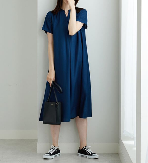 BELLUNA（ベルーナ）の「レーヨン素材スキッパーデザインワンピース（その他ワンピース）」｜詳細画像