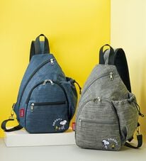 BELLUNA（ベルーナ）の「＜スヌーピー＞クルっと前にラクに取り出せるボディバッグ（リュック）」