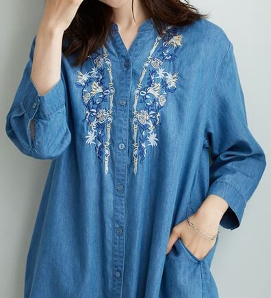 BELLUNA（ベルーナ）の「デニム素材華やか刺しゅうワンピース（その他ワンピース）」