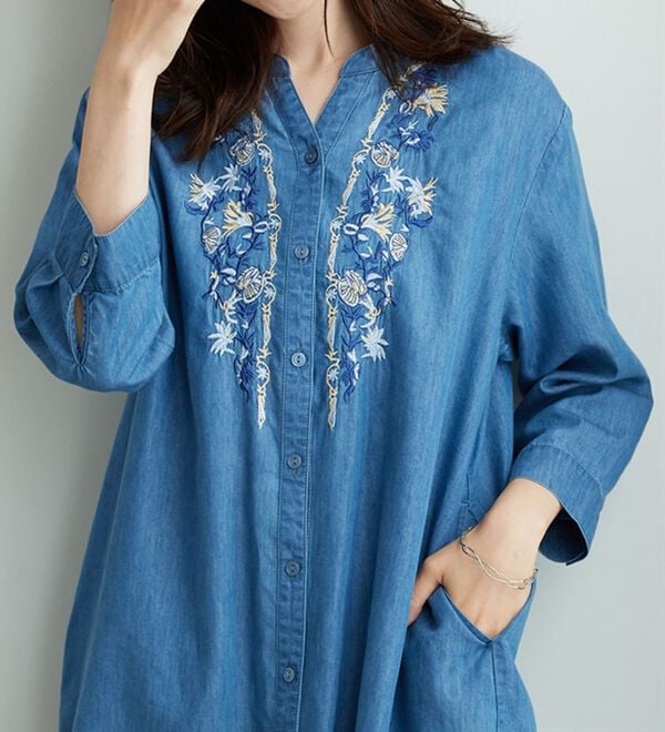 BELLUNA（ベルーナ）の「デニム素材華やか刺しゅうワンピース（その他ワンピース）」｜詳細画像