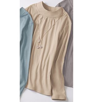 「優しい温もりオーガニックコットンハイネックインナー（肌着・インナーウェア）」｜ベージュ