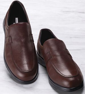 「＜ゴアテックス＞マドラスウォークスニーカー（メンズスニーカー）」｜スリッポン・ダークブラウン