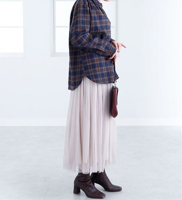 BELLUNA（ベルーナ）の「タック使いチェック柄ブラウス（ブラウス）」｜詳細画像