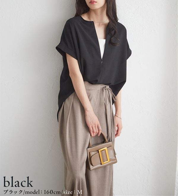 RANAN（ラナン）の「【汗シミ防止】ひんやり&防シワ前後2WAYハーフジップブラウス（ブラウス）」｜詳細画像