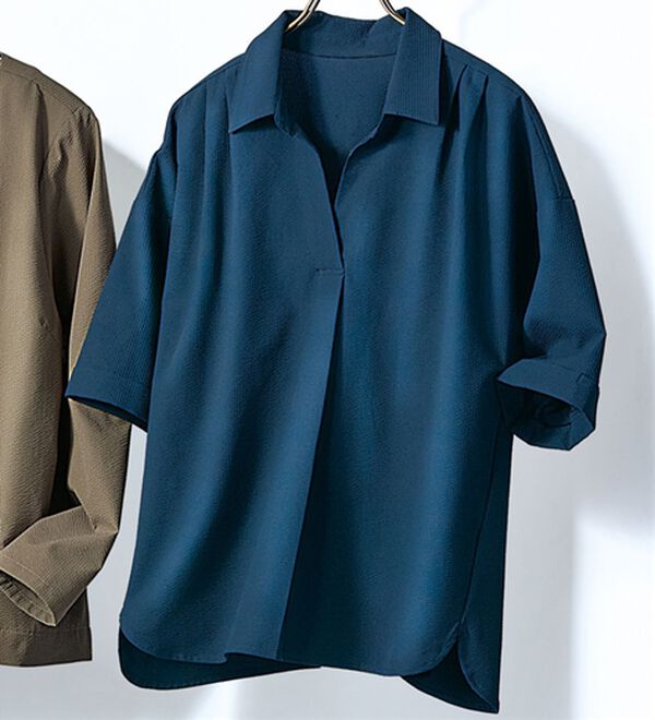 BELLUNA（ベルーナ）の「エアリーサッカー素材スキッパーブラウス（ブラウス）」｜詳細画像