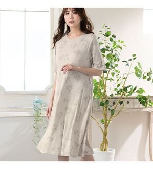 LAVIENNE（ラヴィエンヌ）の「ひんやりカップ付涼やかワンピース＜ラヴィクール＞（パジャマ・ルームウェア）」｜詳細画像