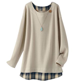 BELLUNA（ベルーナ）の「ワッフル素材重ね着風プルオーバー（カットソー）」｜アイボリー